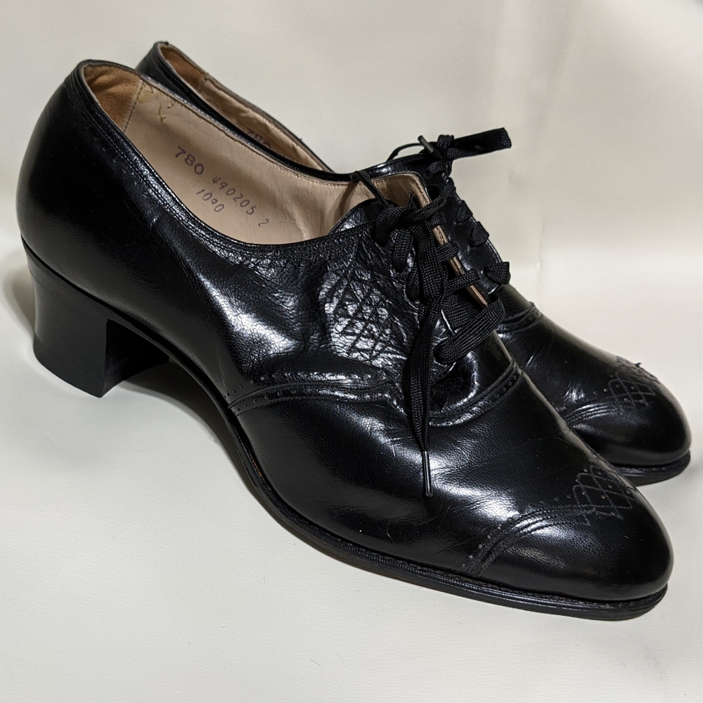 Vintage Enna Jettick Granny Loafers New 9